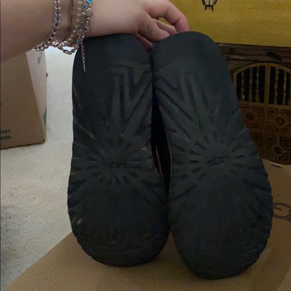 Black classic tall Ugg boots - Picture 6 of 10